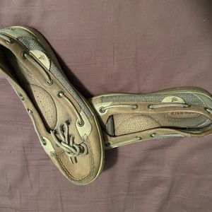 Sperry shoes